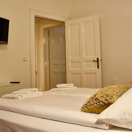 Apartments Im Thueringer Hof เบอร์ลิน ภายนอก รูปภาพ